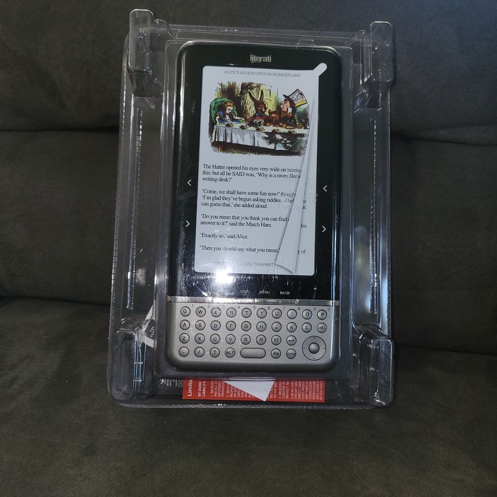 Sharper Image 7" Literati Wireless Reader New